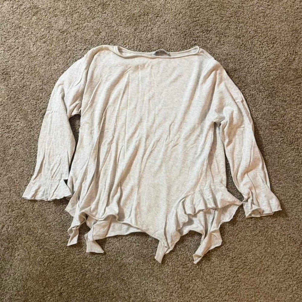 Zara asymmetrical hem top with 3/4 sleeves Size M